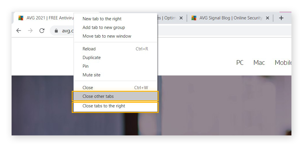 Uma guia no Google Chrome clicada com o botão direito do mouse e mostrando as opções da guia.