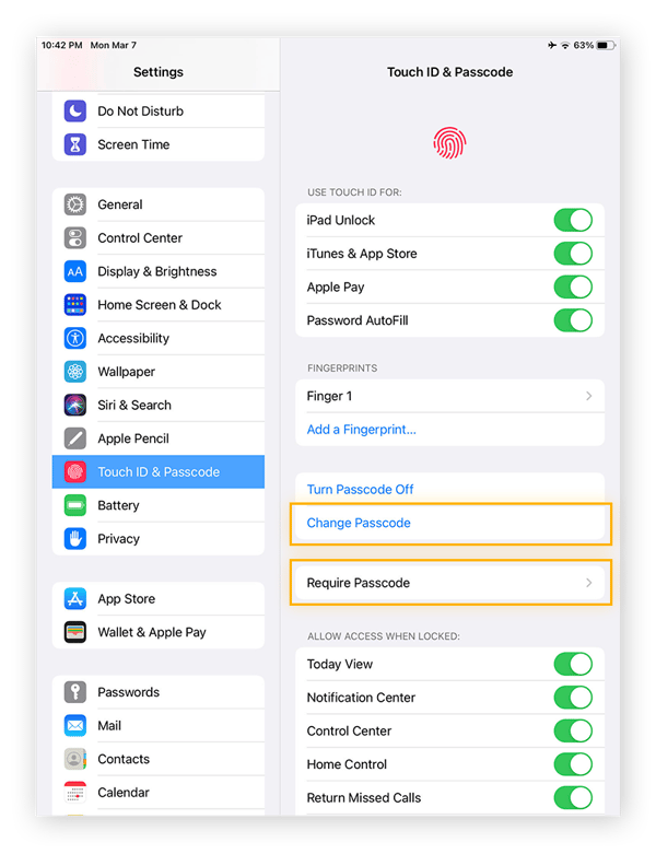 Ajustes de «Touch ID y código» en iPad. Seleccione «Solicitar código».