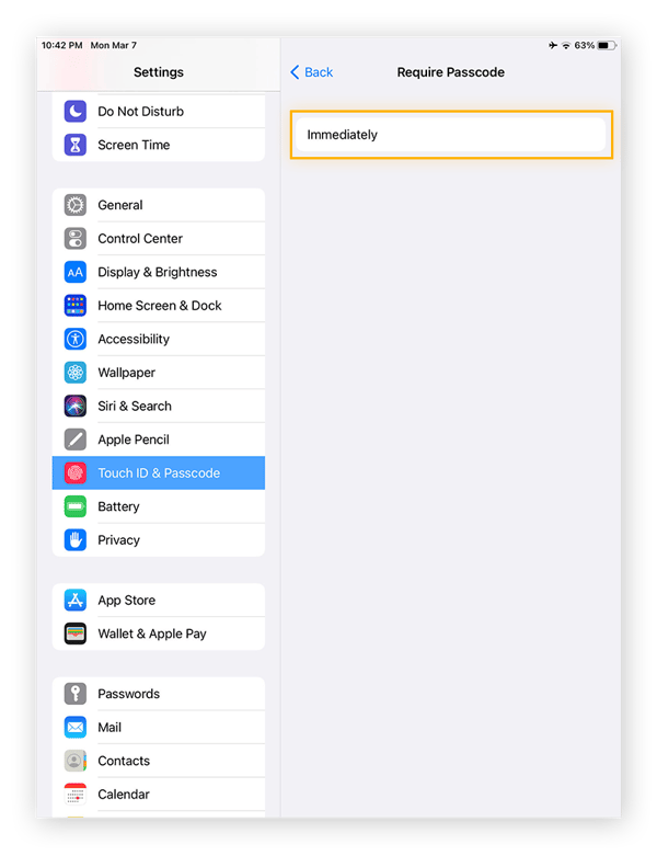 Ajustes de exigência de código no iPad, sendo Imediatamente a única opção disponível.