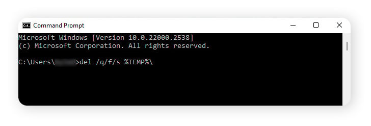  A view of command prompt, where the string "del /q/f/s %TEMP%\" has been entered.