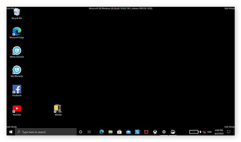 A Windows 10 desktop in Safe Mode.