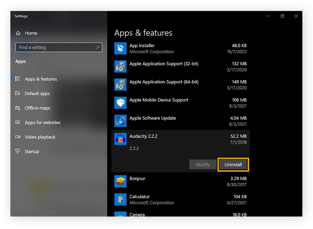 Adicionar ou remover programas no Windows Um programa foi clicado e o botão “Desinstalar” é mostrado.