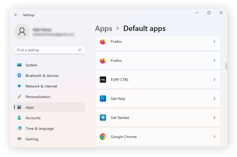 Select your preferred default browser from the Default apps list to define which browser is used for which file type.