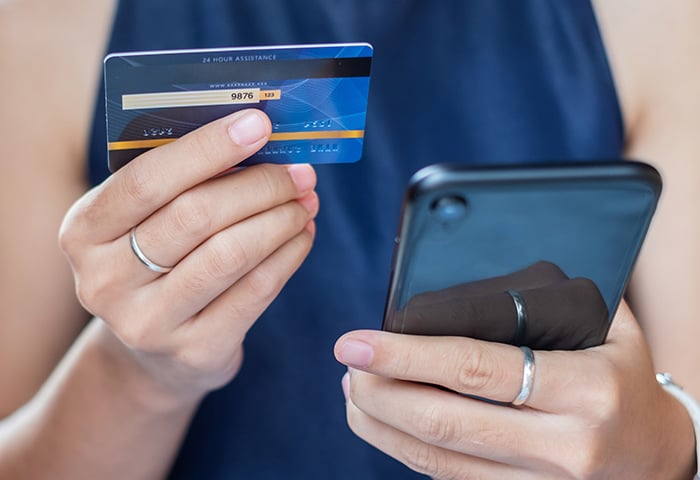 Como posso remover meu cartão de crédito? – Centro de Ajuda
